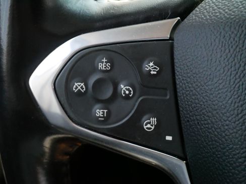 Used 2019 Chevrolet Traverse Premier AWD/4WD image 25