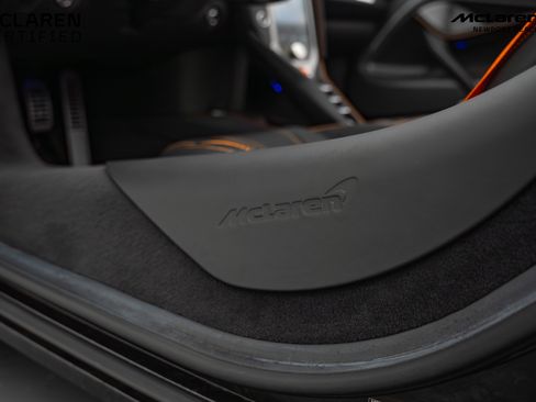 Used 2025 McLaren 750S Spider RWD image 44