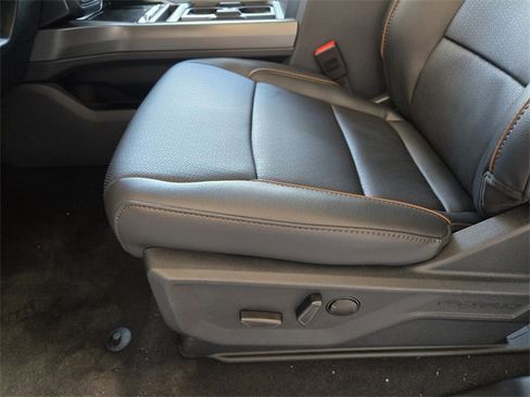 New 2026 Ford F250 Lariat w/ Black Appearance Package image 18