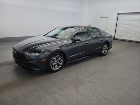 Used 2023 Hyundai Sonata SEL w/ Convenience Package FWD image 2