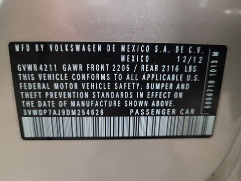 Used 2013 Volkswagen Jetta SE FWD image 33