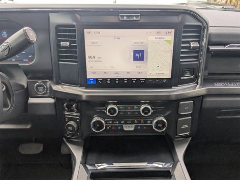 New 2026 Ford F250 Lariat w/ Black Appearance Package image 19