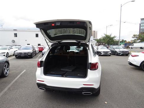 Certified 2021 Mercedes-Benz GLC 300 4MATIC w/ AMG Line image 28