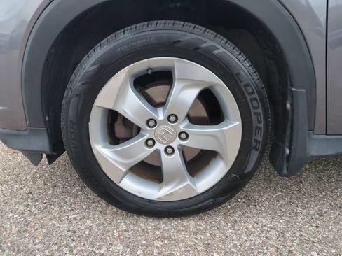 Used 2016 Honda HR-V EX image 21