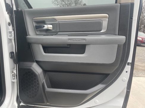 Used 2018 RAM 1500 Big Horn image 40