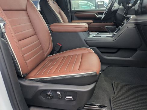 New 2026 GMC Sierra 2500 Denali Ultimate AWD/4WD image 30