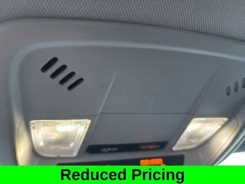 Used 2023 Chevrolet Malibu LT FWD image 29