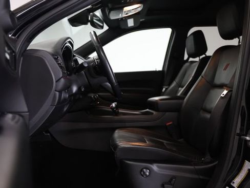 Used 2025 Dodge Durango GT AWD/4WD image 18