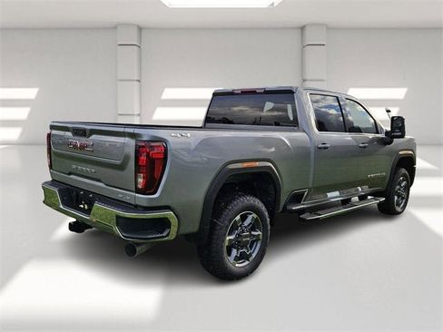 New 2026 GMC Sierra 2500 SLE w/ SLE Value Package; image 5
