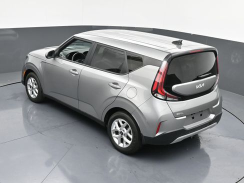 Used 2023 Kia Soul LX w/ LX Technology Package image 38