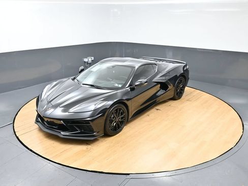 Used 2026 Chevrolet Corvette Stingray Coupe w/ Battery Protection Package RWD image 3