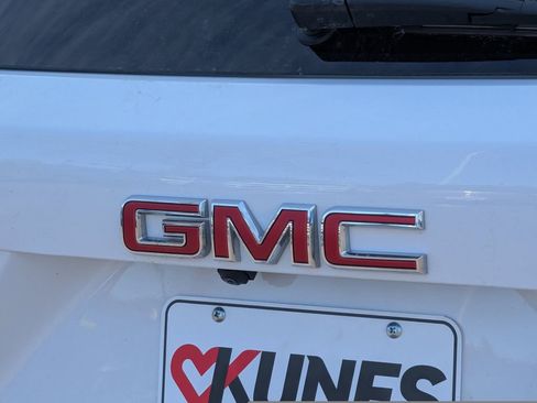 Used 2025 GMC Terrain Elevation image 13
