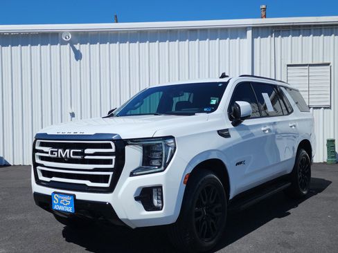 Used 2021 GMC Yukon AT4 w/ Rear Media and Nav Package AWD/4WD image 1