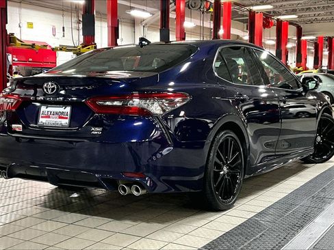 Used 2022 Toyota Camry XSE image 12