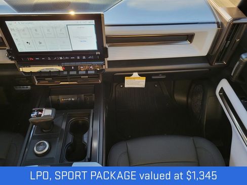New 2024 GMC Hummer EV 2X w/ Extreme Off-Road Package image 5