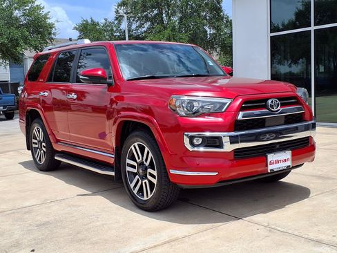Used 2022 Toyota 4Runner Limited RWD image 2