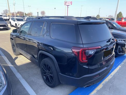 Used 2022 GMC Acadia SLE w/ Driver Convenience Package image 6