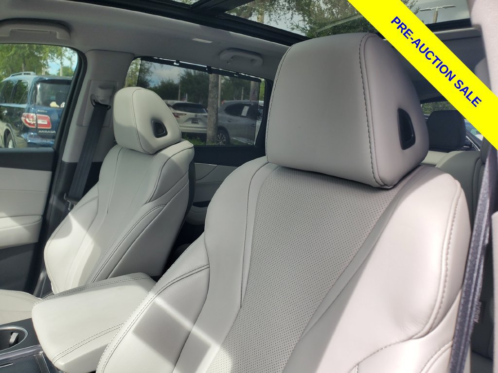Certified 2024 Acura MDX w/ Technology Package FWD image 18