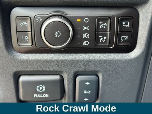 Used 2025 Ford F150 Lariat w/ Equipment Group 501A Mid AWD/4WD image 17