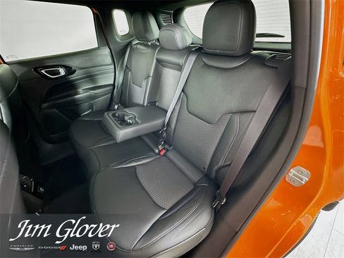 New 2026 Jeep Compass Latitude image 17