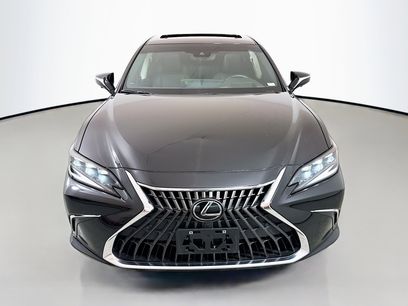 Certified 2025 Lexus ES 300h w/ Luxury Package