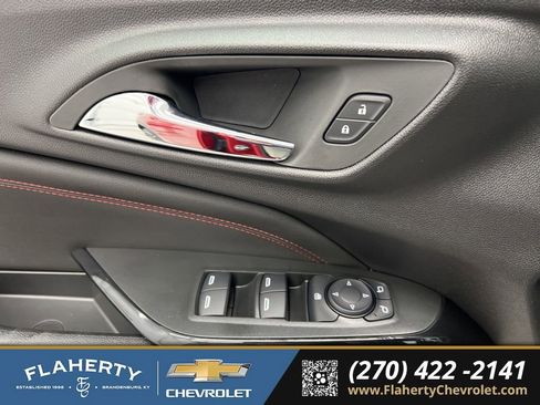 New 2026 Chevrolet Trax RS w/ Driver Confidence Package image 21