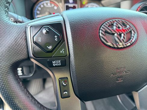 Used 2021 Toyota Tacoma TRD Pro AWD/4WD image 15