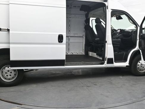 Used 2023 RAM ProMaster 2500 FWD image 44