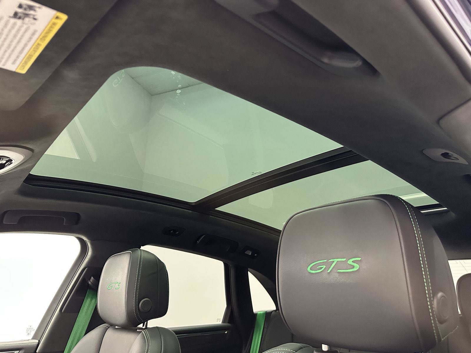 Used 2023 Porsche Macan GTS AWD/4WD image 21