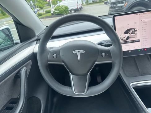 Used 2023 Tesla Model Y Long Range AWD/4WD image 20