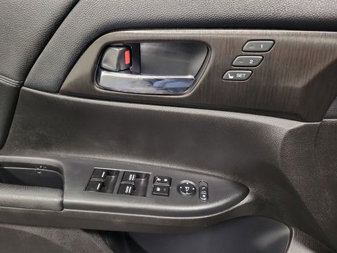Used 2013 Honda Accord EX-L image 21