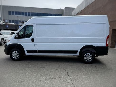 New 2026 RAM ProMaster 2500 w/ Quick Order Package 22G SLT FWD image 14