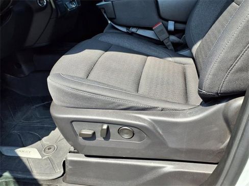 Used 2024 Chevrolet Silverado 1500 Custom image 23