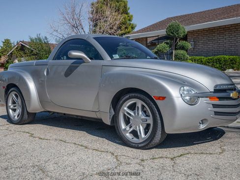 Used 2005 Chevrolet SSR image 20