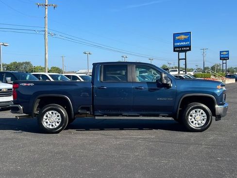 Used 2021 Chevrolet Silverado 2500 LT w/ All Star Edition AWD/4WD image 46