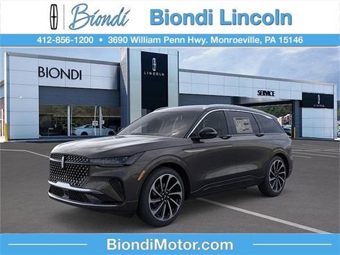 New 2026 Lincoln Nautilus Black Label AWD/4WD image 1
