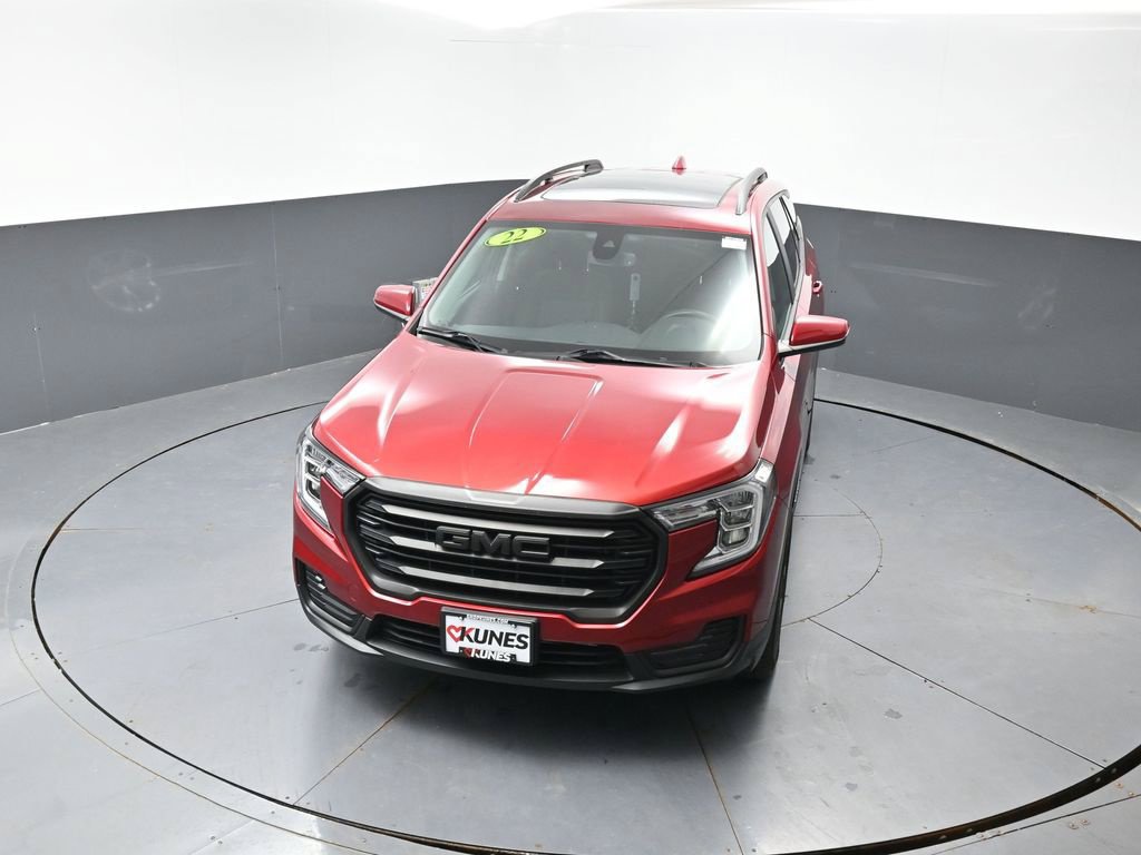 Used 2022 GMC Terrain SLE w/ Driver Convenience Package AWD/4WD image 46