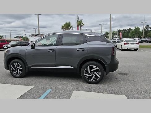 New 2026 Nissan Kicks SV FWD image 26