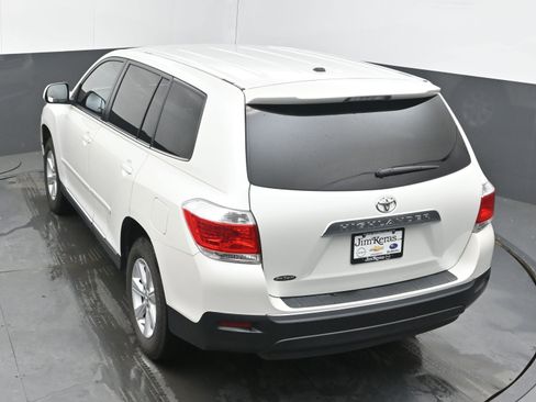 Used 2011 Toyota Highlander 2WD image 34