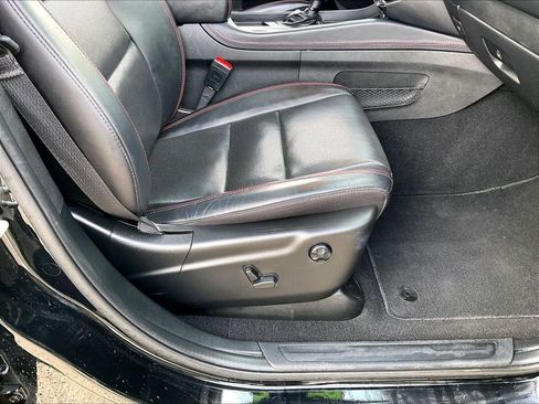 Used 2024 Dodge Durango GT image 38