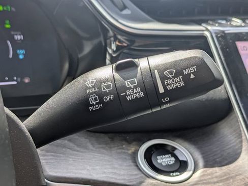 Used 2024 Jeep Grand Cherokee Limited 4xe image 30