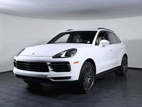 Certified 2023 Porsche Cayenne AWD/4WD image 1
