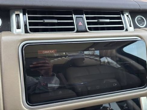 Used 2019 Land Rover Range Rover Long Wheelbase Supercharged image 27