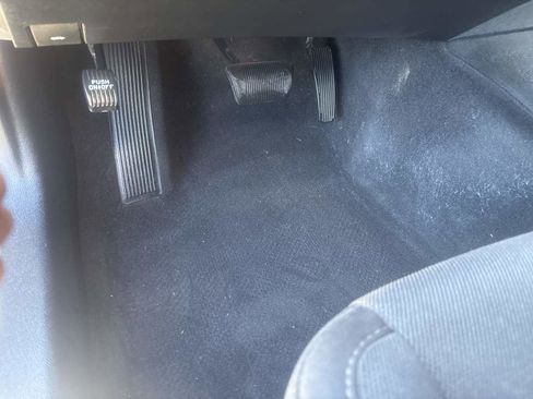 Used 2019 Dodge Charger SXT w/ Blacktop Package image 12