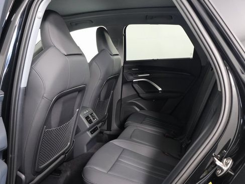 New 2026 Audi Q5 Prestige AWD/4WD image 6