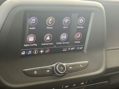 Used 2024 Chevrolet Camaro LT RWD image 18