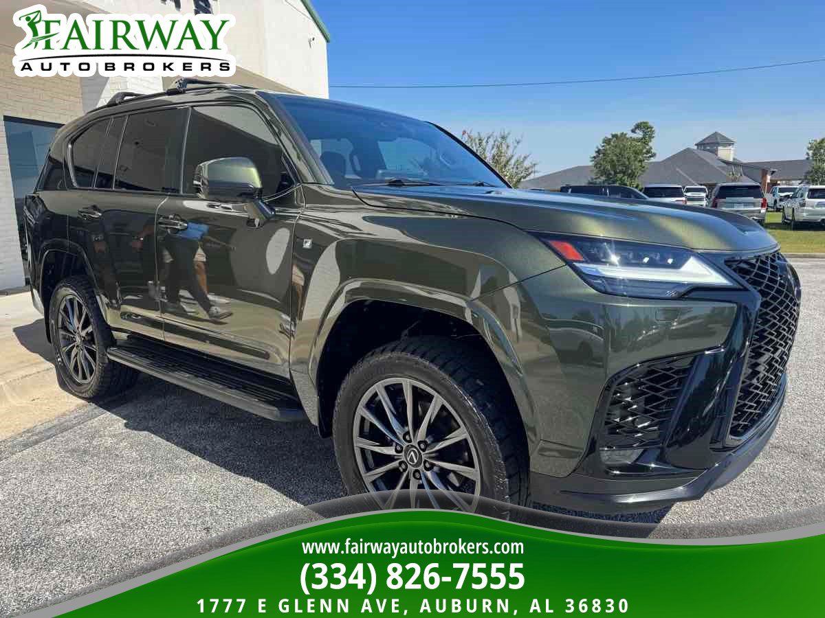 Used 2023 Lexus LX 600 F Sport w/ Accessory Package (Z1) AWD/4WD image 4