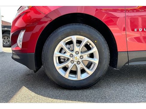 Used 2021 Chevrolet Equinox LT AWD/4WD image 9