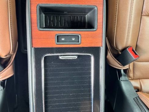 Used 2023 Lincoln Aviator Reserve w/ Equipment Group 201A RWD image 15