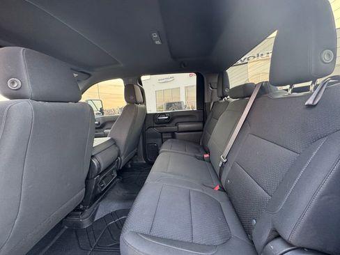 Used 2021 Chevrolet Silverado 2500 Custom w/ Custom Value Package image 1